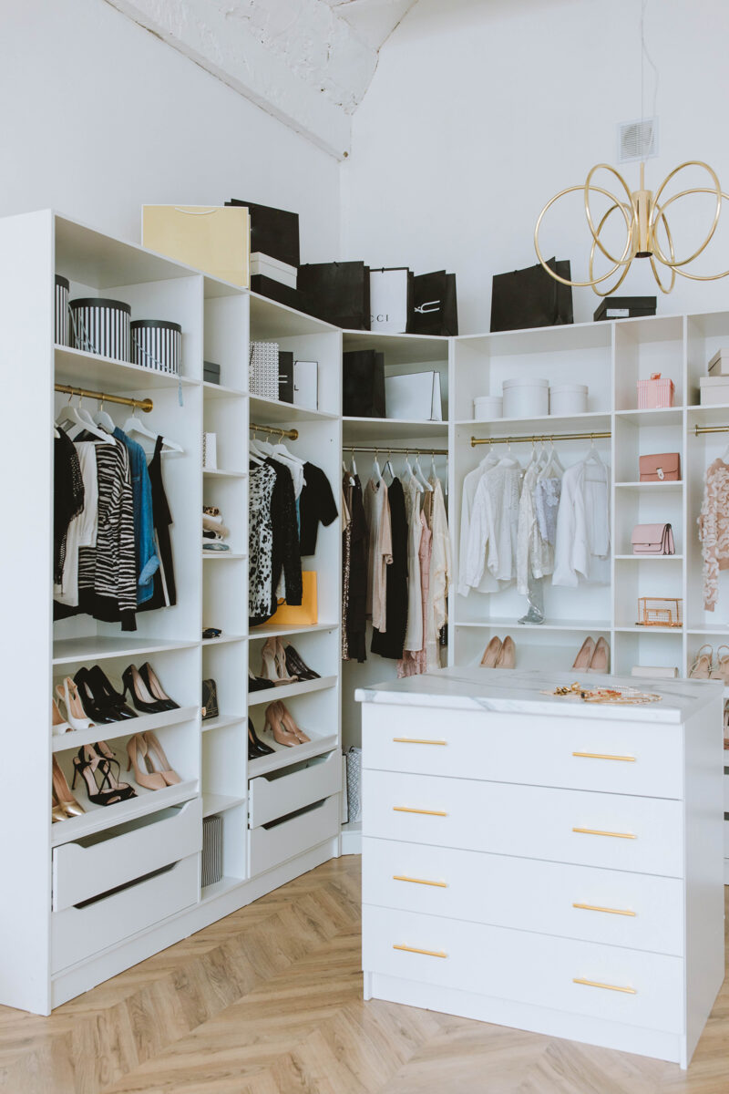 How to Organize Your Closet in 5 Simple Steps